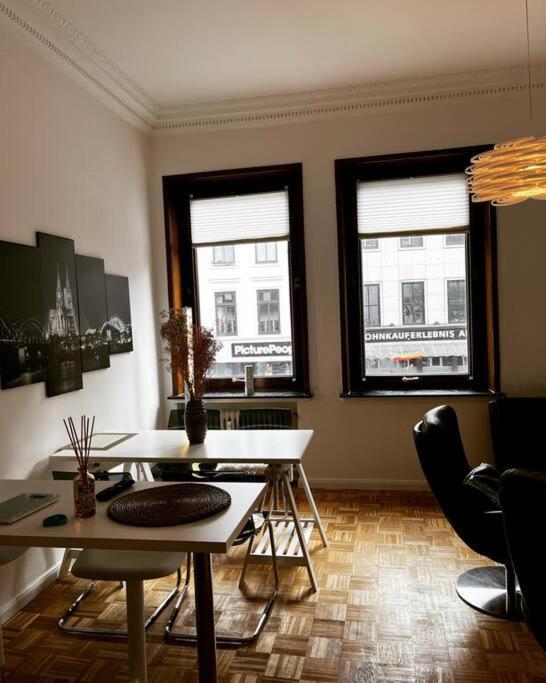 Exklusive Wohnung Mitten Im Schoensten Viertel เบรเมน ภายนอก รูปภาพ